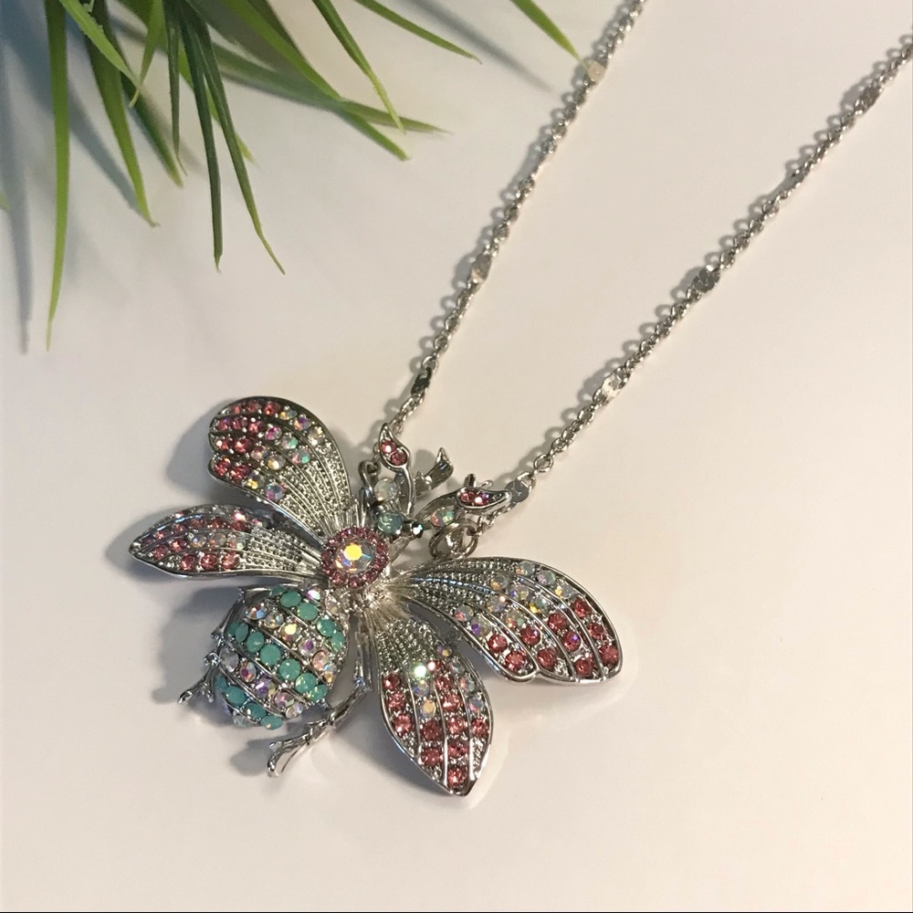 Beautiful Crystal Rhinestone Silver Tone Butterfly Necklace